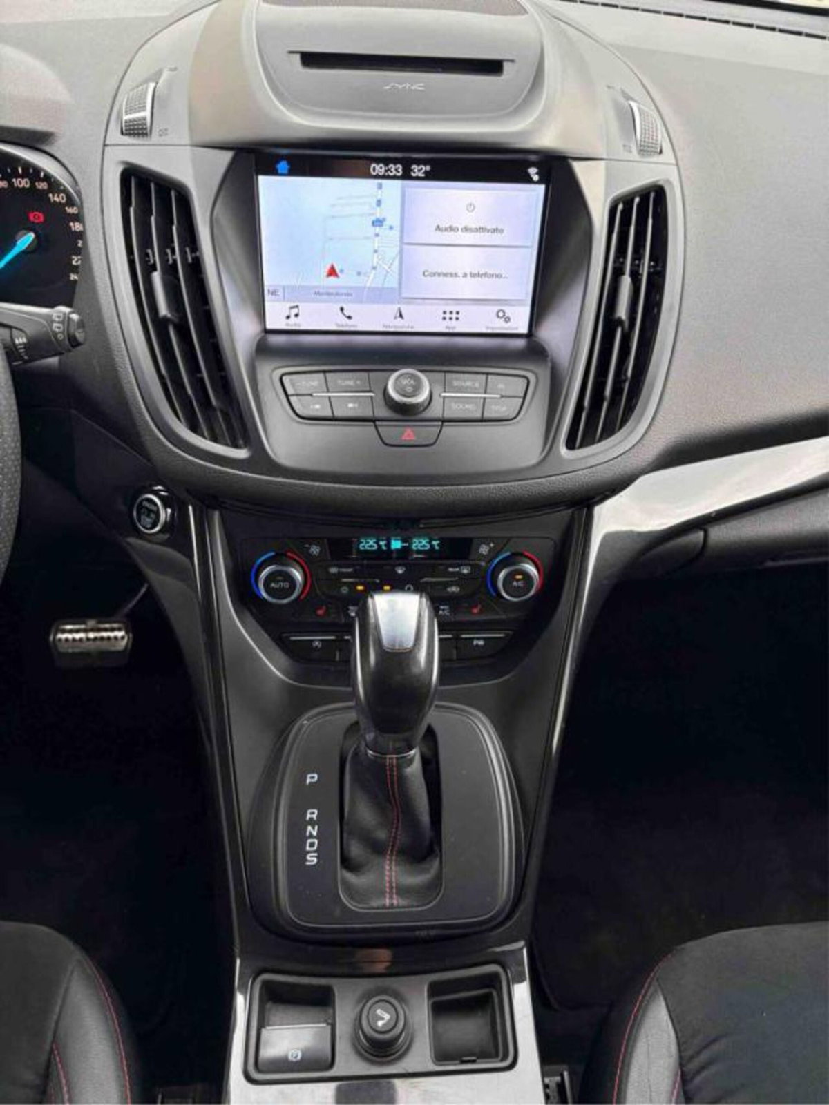 Ford Kuga 2.0 TDCI 180 CV S&S 4WD Powershift ST-Line (17)