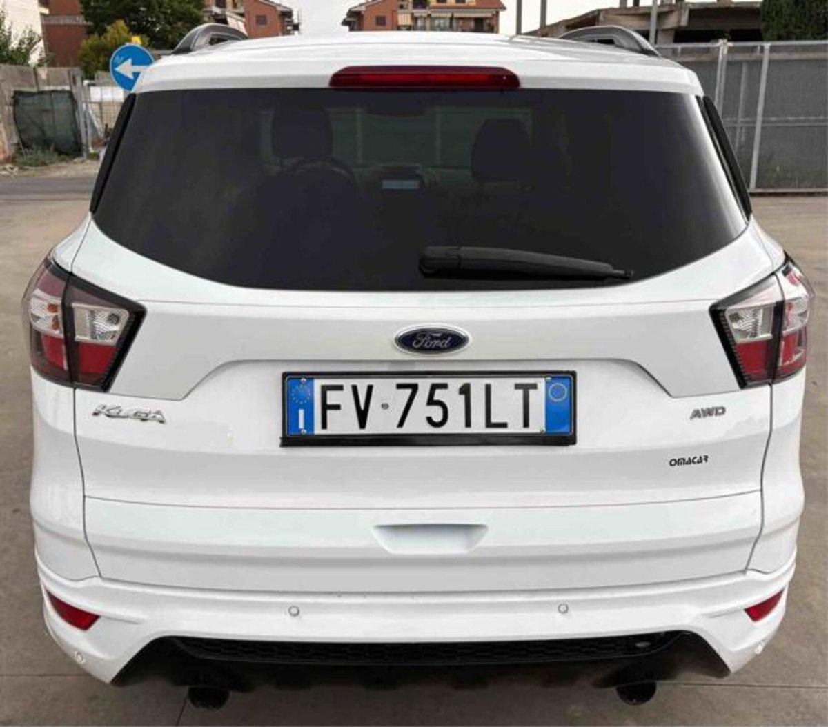 Ford Kuga 2.0 TDCI 180 CV S&S 4WD Powershift ST-Line (4)