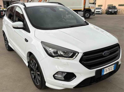 Ford Kuga 2.0 TDCI 180 CV S&S 4WD Powershift ST-Line (7)