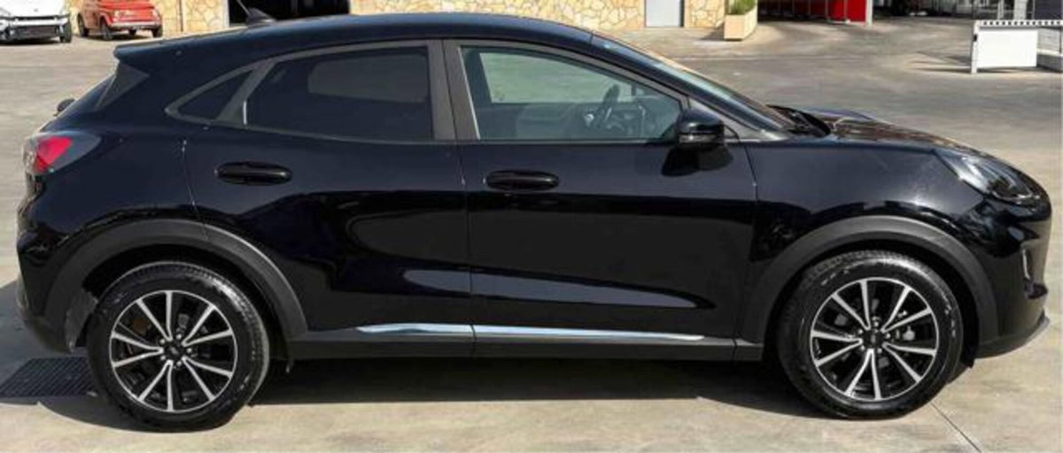Ford Puma 1.0 EcoBoost Hybrid 125 CV S&S aut. Titanium Design (6)