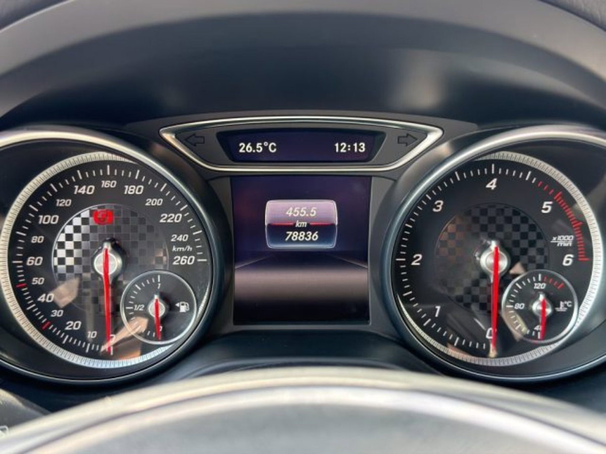 Mercedes-Benz Classe A 180 d Sport (15)