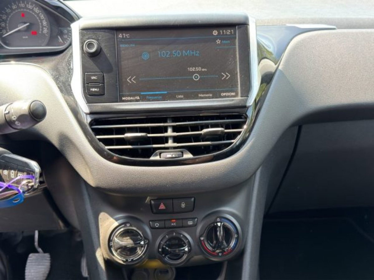 Peugeot 208 82 Stop&Start 5 porte Allure (17)