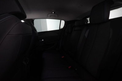 Peugeot 308 BlueHDi 130 S&S EAT8 Allure Pack (3)