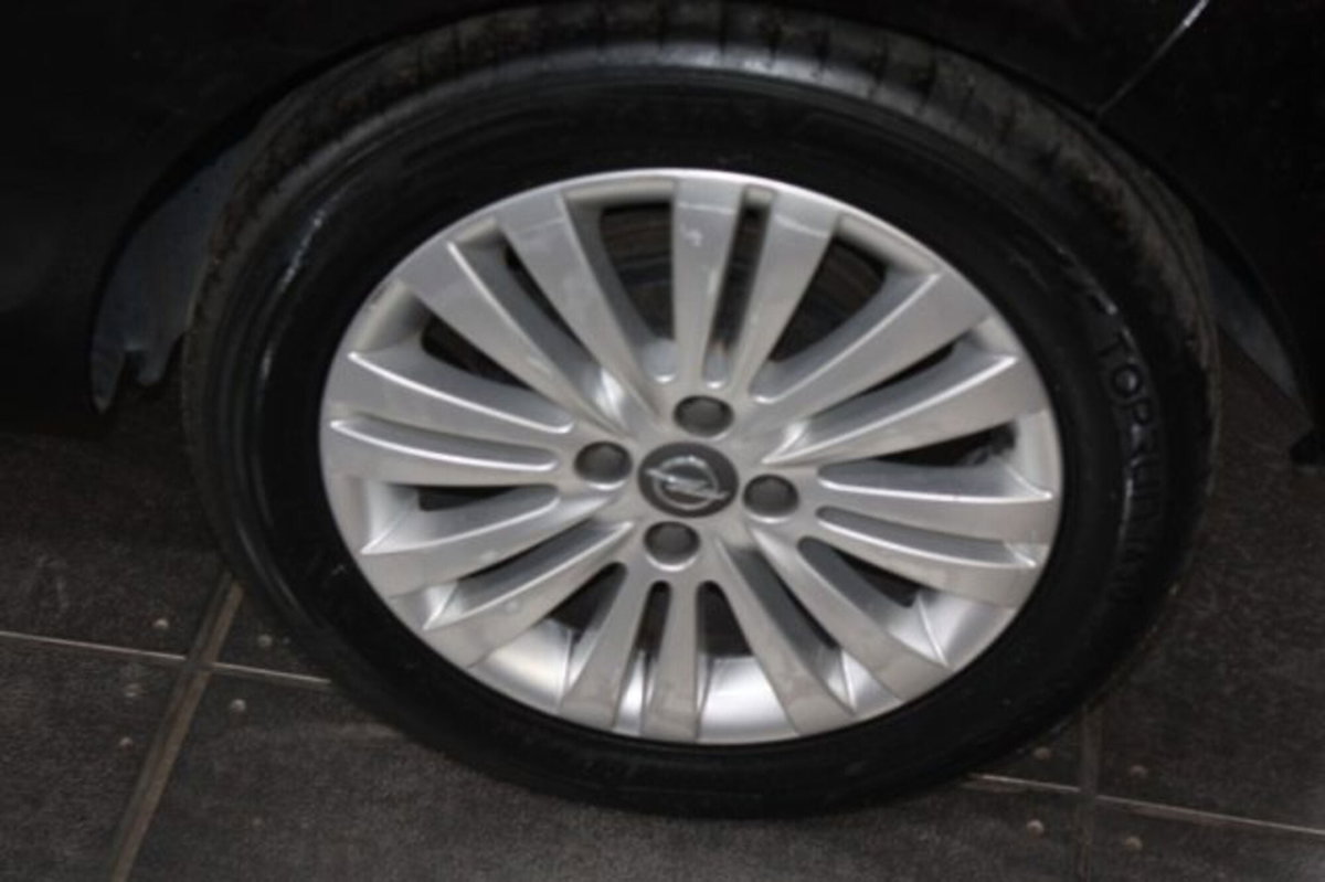 Opel Corsa 1.3 CDTI 95CV ecoFLE3 porte Edition (4)