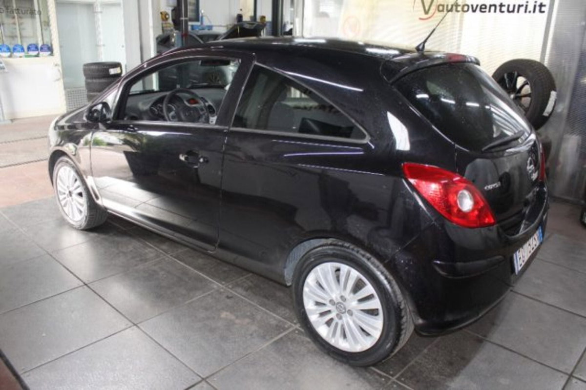 Opel Corsa 1.3 CDTI 95CV ecoFLE3 porte Edition (5)