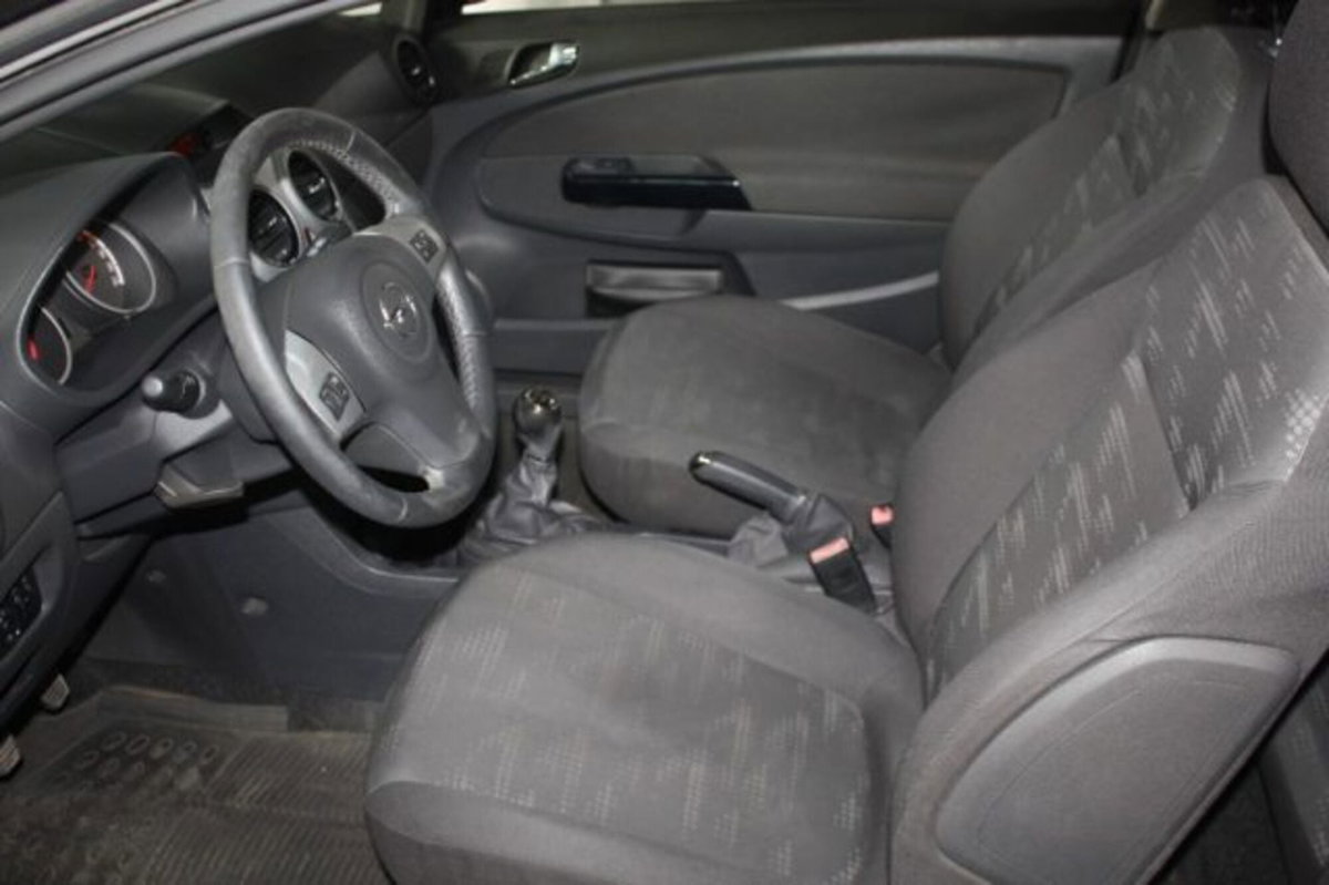 Opel Corsa 1.3 CDTI 95CV ecoFLE3 porte Edition (7)