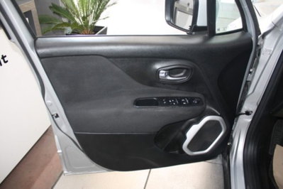 Jeep Renegade 1.6 Mjt 120 CV Longitude (10)