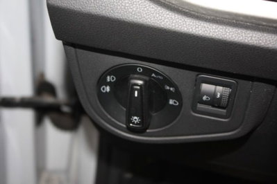 Volkswagen Polo 1.0 tsi Edition 50 95cv dsg (16)