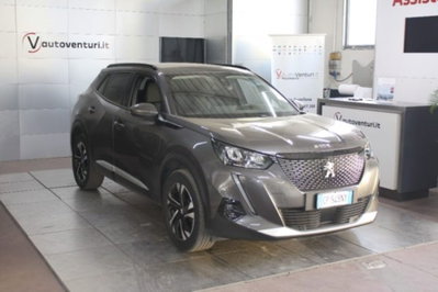 Peugeot 2008 PureTech 130 S&S EAT8 Allure Pack usata