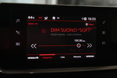 Peugeot 2008 PureTech 130 S&S EAT8 Allure Pack (12)
