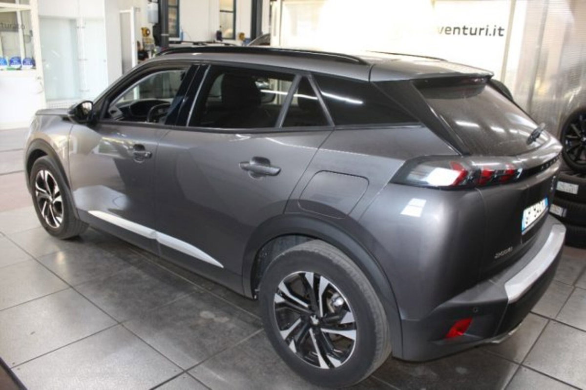 Peugeot 2008 PureTech 130 S&S EAT8 Allure Pack (5)