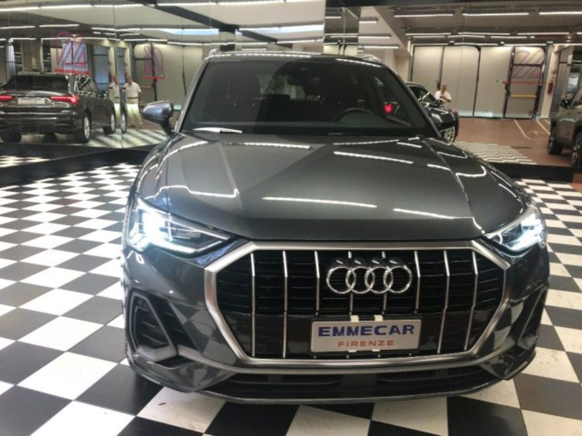 Audi Q3 2.0 TDI 150 CV S tronic S line Edition (3)
