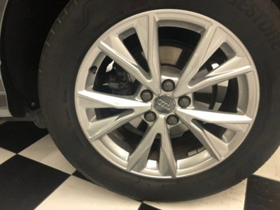 Audi Q3 2.0 TDI 150 CV S tronic S line Edition (8)
