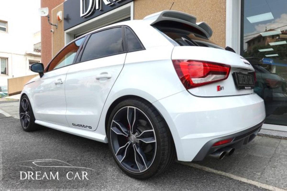 Audi S1 Sportback 2.0 TFSI quattro (3)