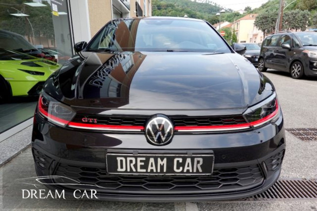 Volkswagen Polo 2.0 tsi GTI dsg (8)