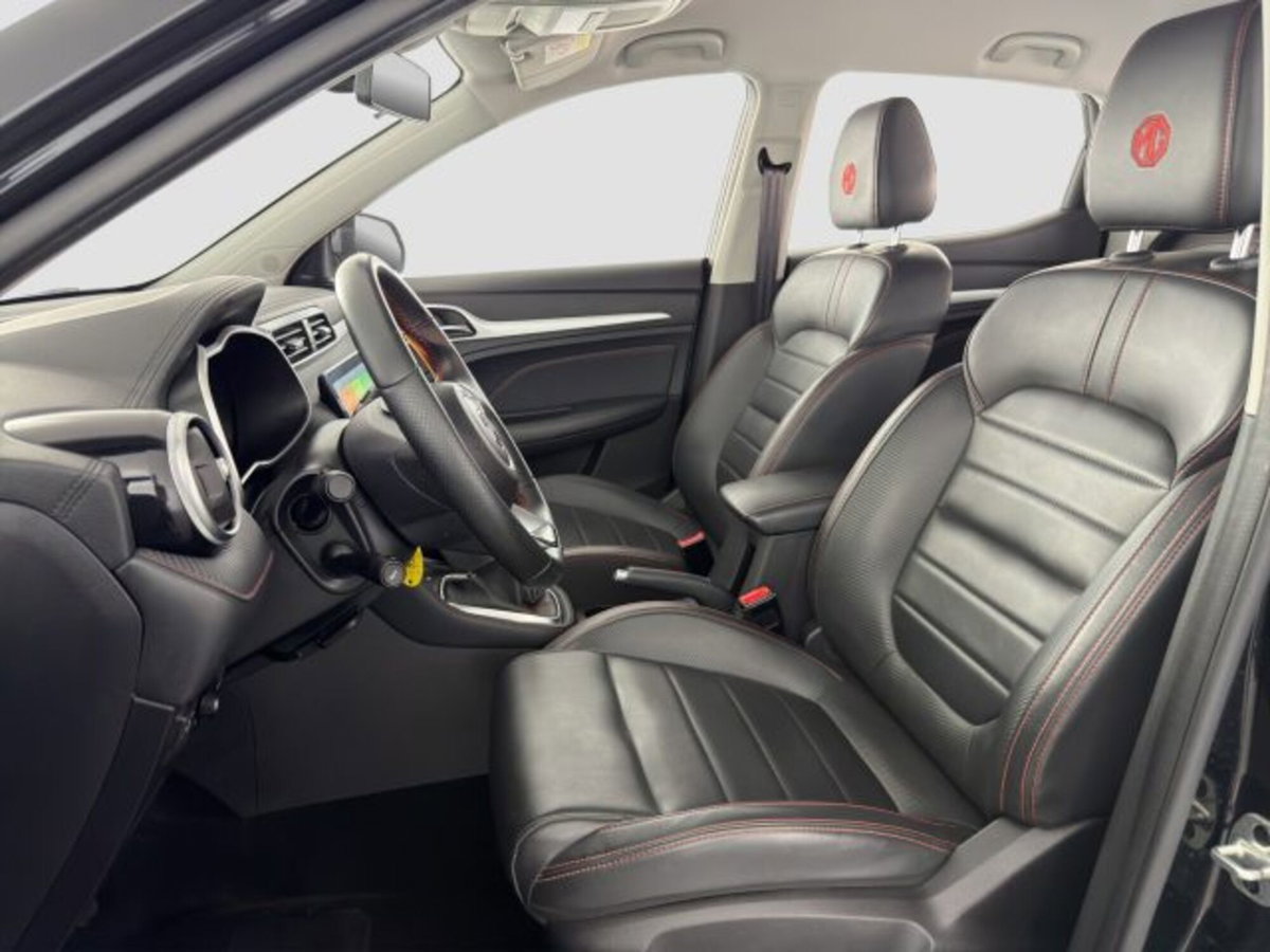 Mg ZS ZS 1.5 Luxury (10)