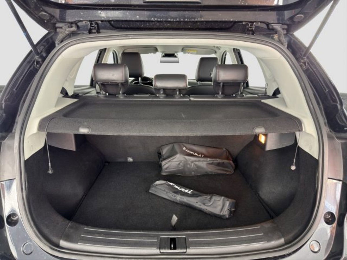Mg ZS ZS 1.5 Luxury (14)