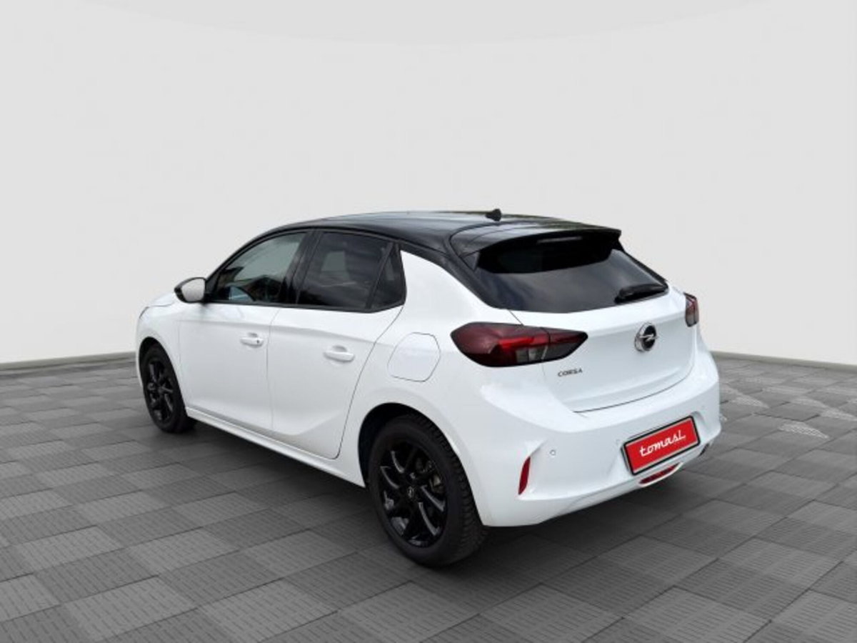Opel Corsa 1.2 100 CV Edition (3)