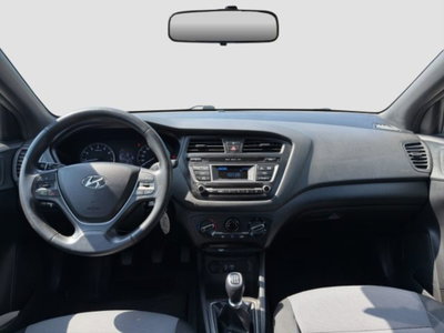 Hyundai i20 1.2 84 CV 5 porte Classic (12)