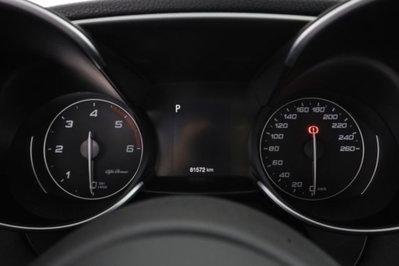 Alfa Romeo Giulia 2.2 Turbodiesel 150 CV AT8 Super (7)