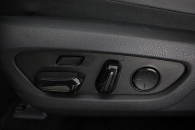 Lexus RX L Hybrid Luxury (16)