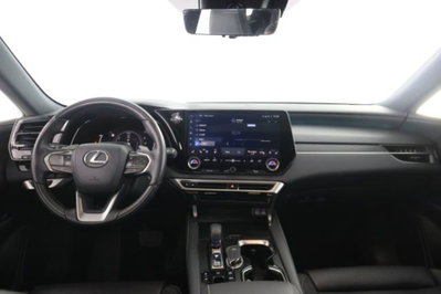 Lexus RX L Hybrid Luxury (4)