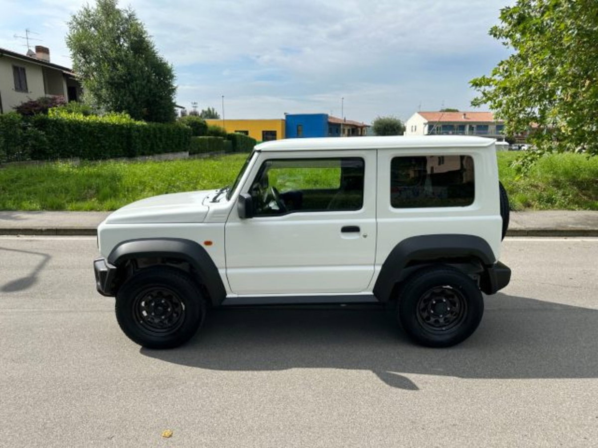 Suzuki Jimny 1.5 5MT Easy PRO (N1) (7)
