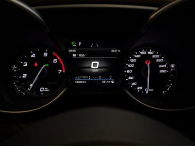 Alfa Romeo Giulia 2.0 Turbo 200 CV AT8 Super (11)