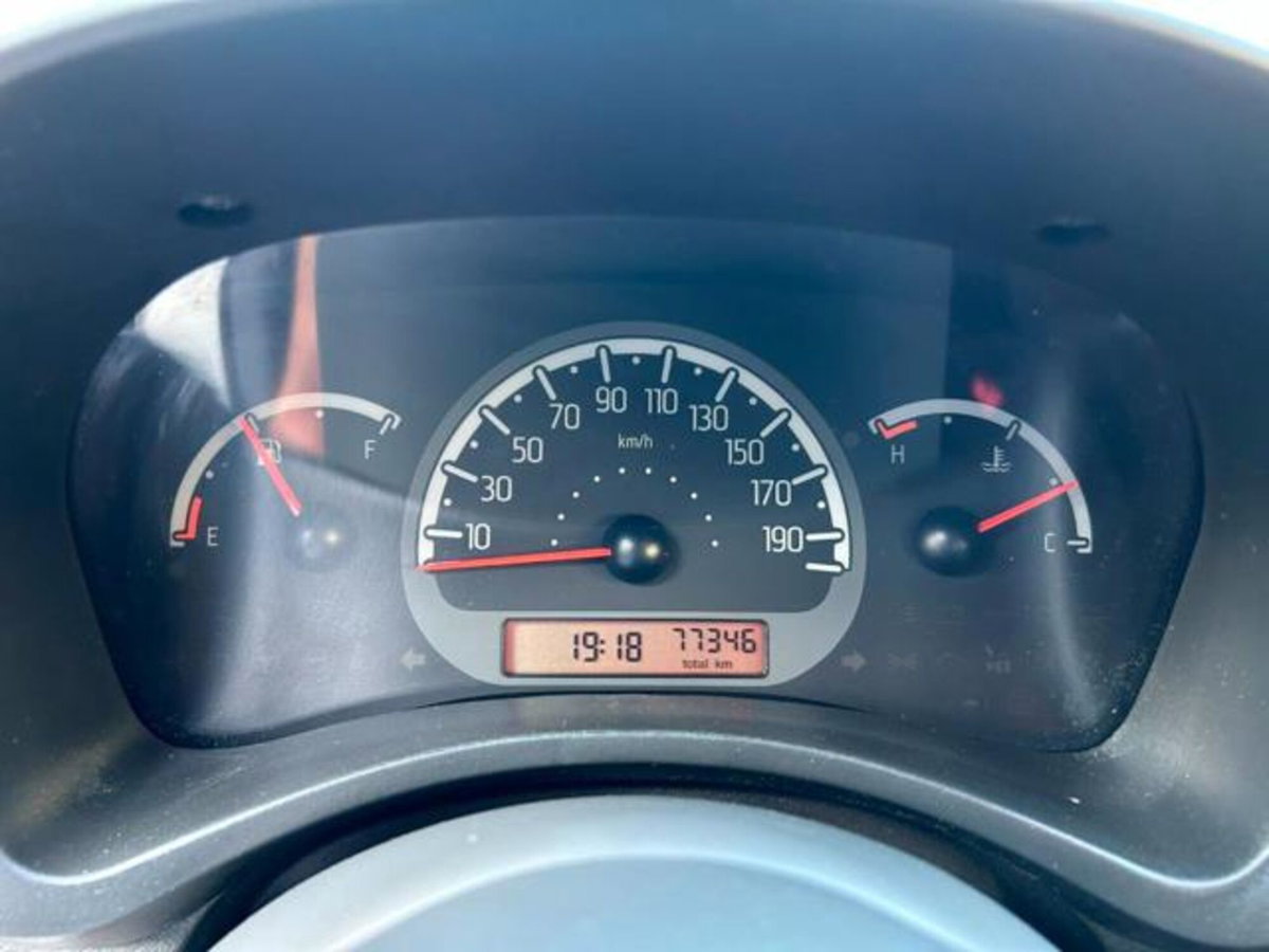 Fiat Panda 1.2 Dynamic Euro 5 (14)
