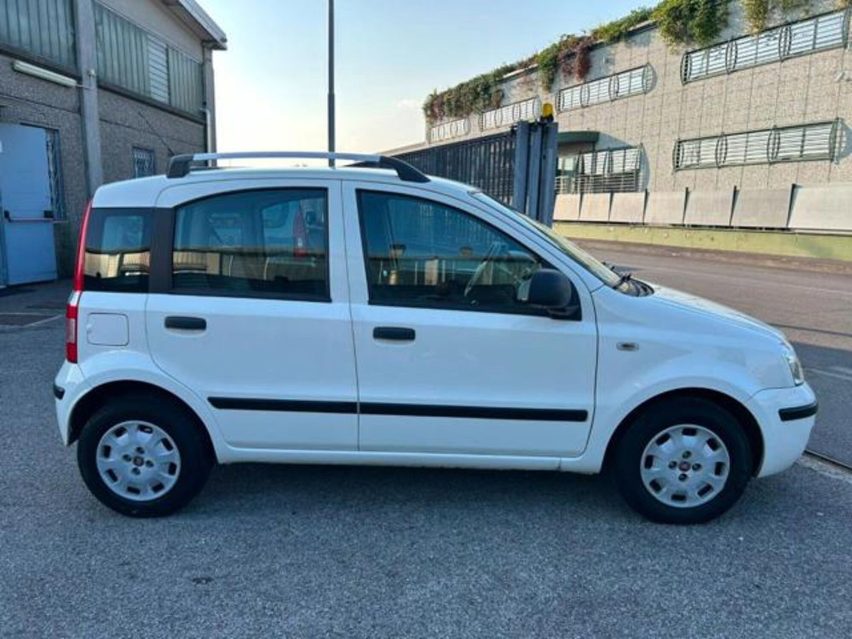 Fiat Panda 1.2 Dynamic Euro 5 (5)