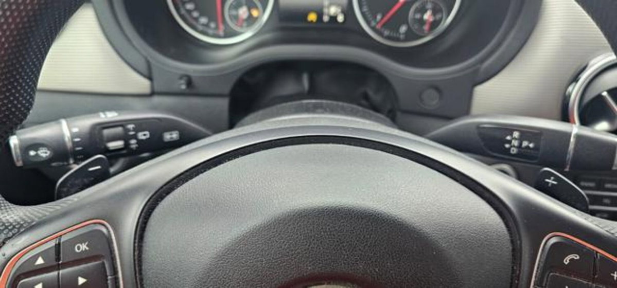 Mercedes-Benz Classe B 160 d Automatic Executive (13)
