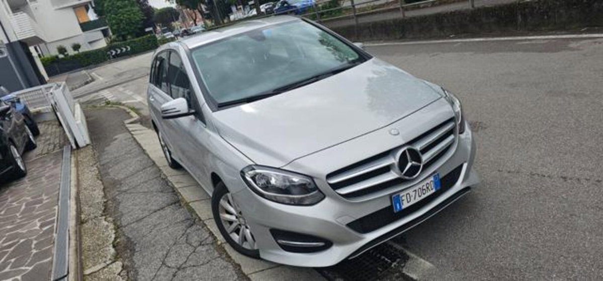 Mercedes-Benz Classe B 160 d Automatic Executive (7)