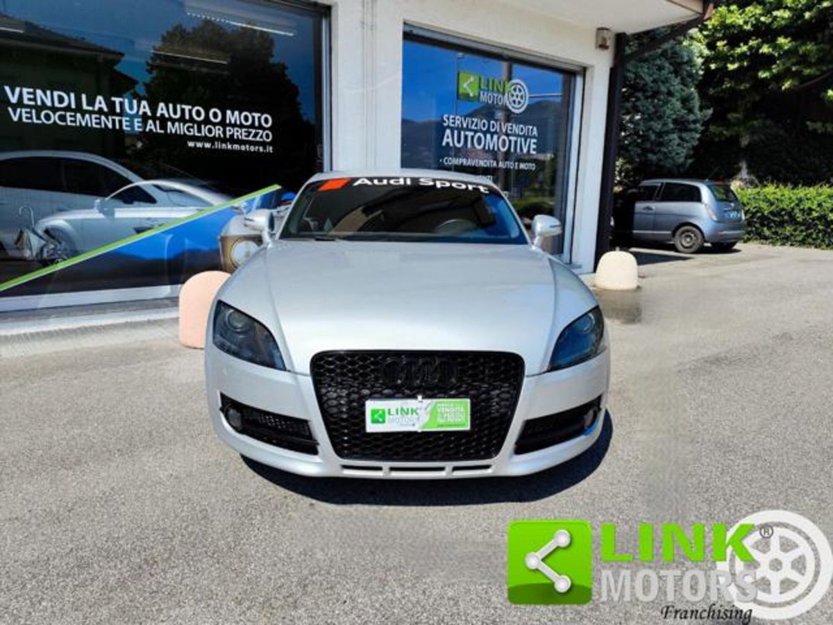 Audi TT Coupé 2.0 TFSI (2)