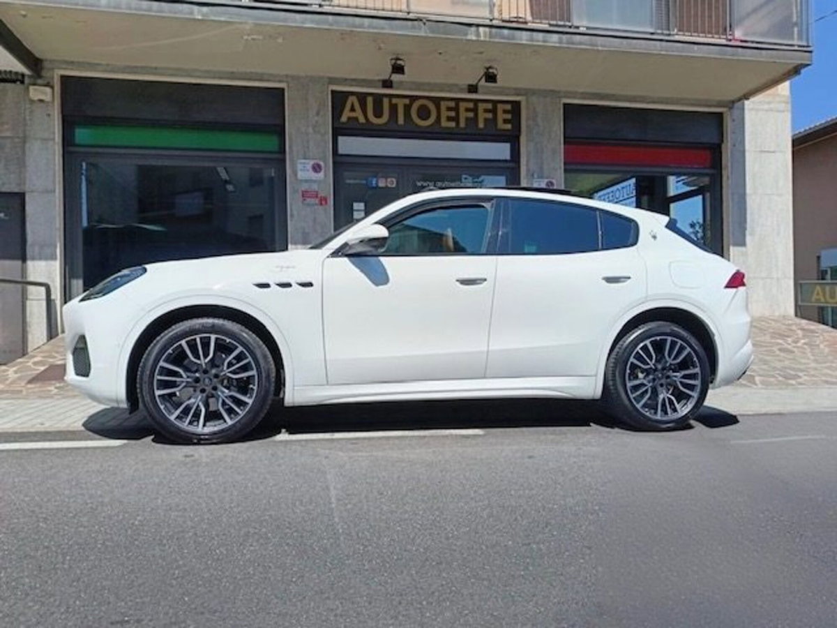 Maserati Grecale .0 mhev Grecale 250cv auto