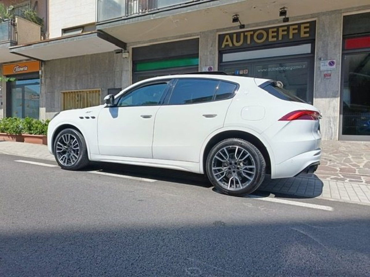 Maserati Grecale .0 mhev Grecale 250cv auto (2)