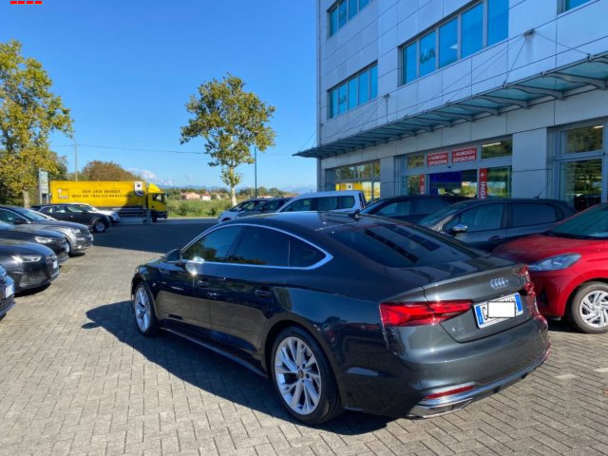 Audi A5 Sportback 40 TDI quattro S tronic (2)