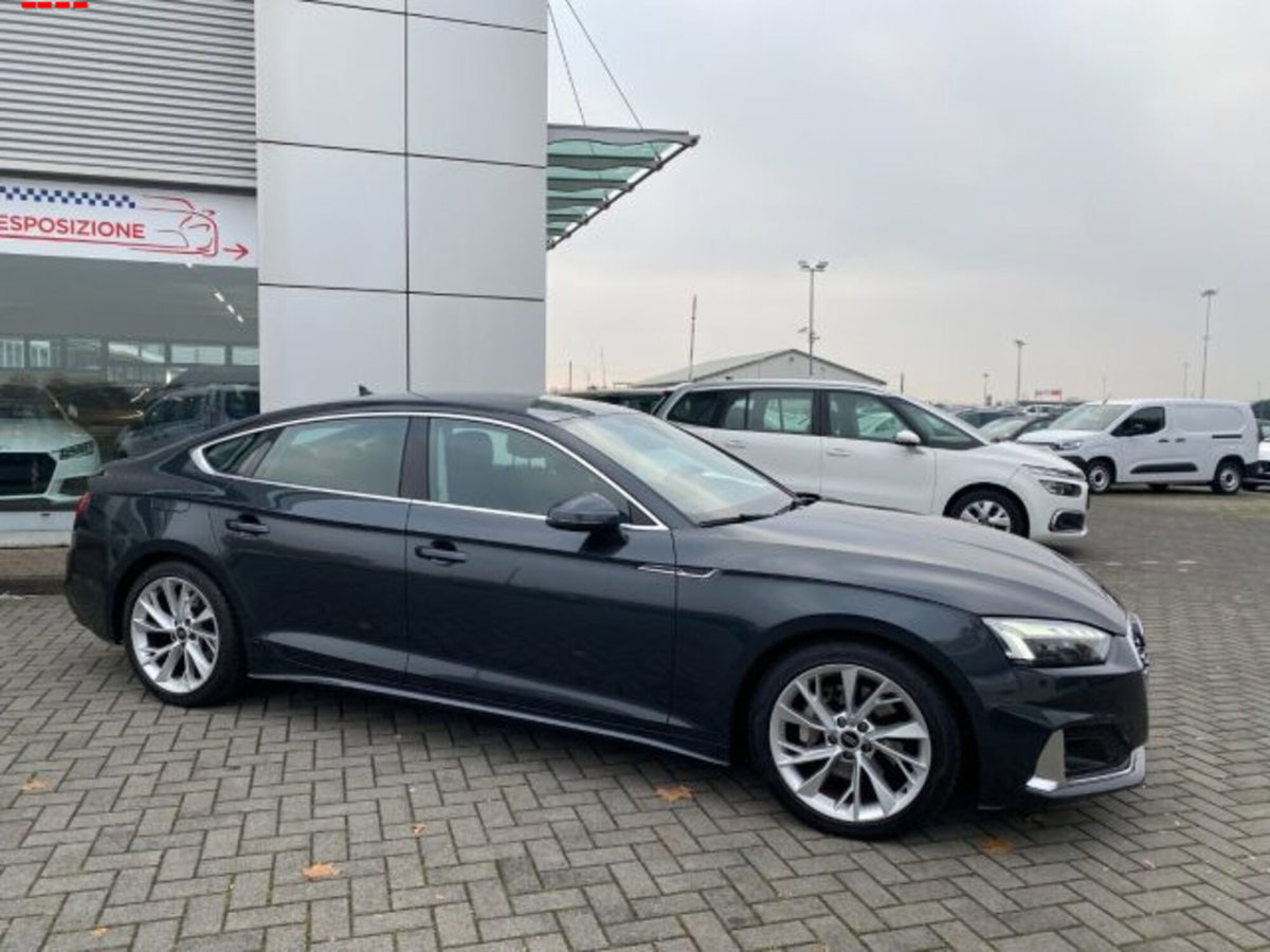 Audi A5 Sportback 40 TFSI S tronic (3)