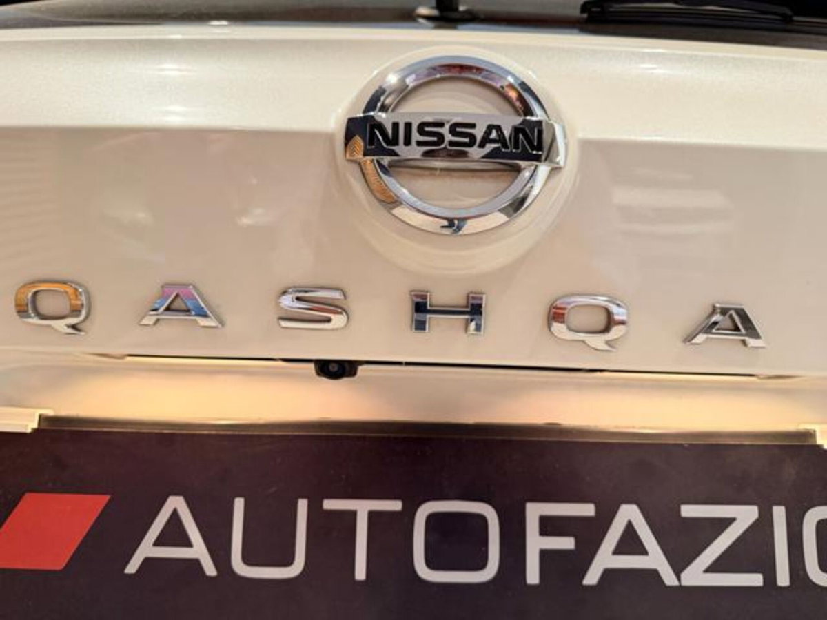 Nissan Qashqai MHEV 140 CV N-Style (16)