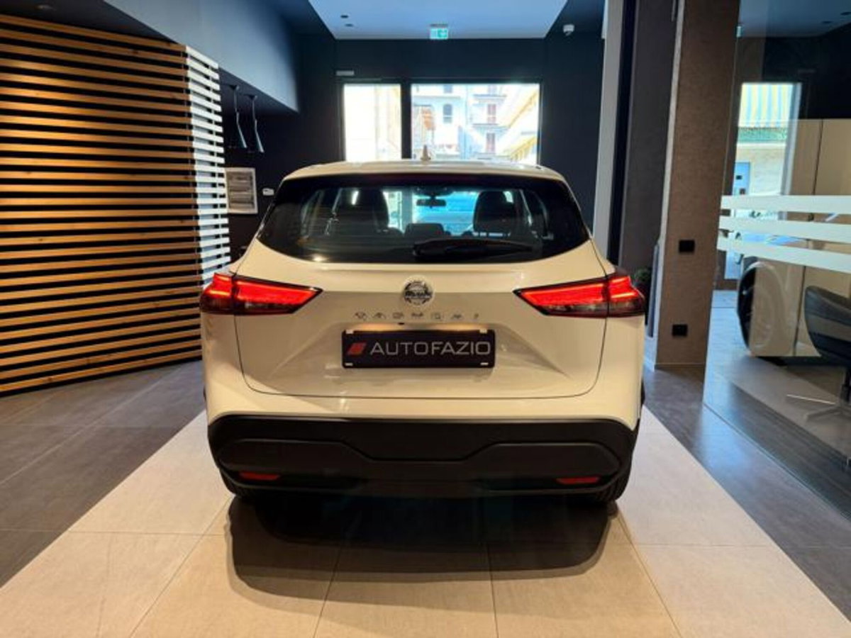 Nissan Qashqai MHEV 140 CV N-Style (17)