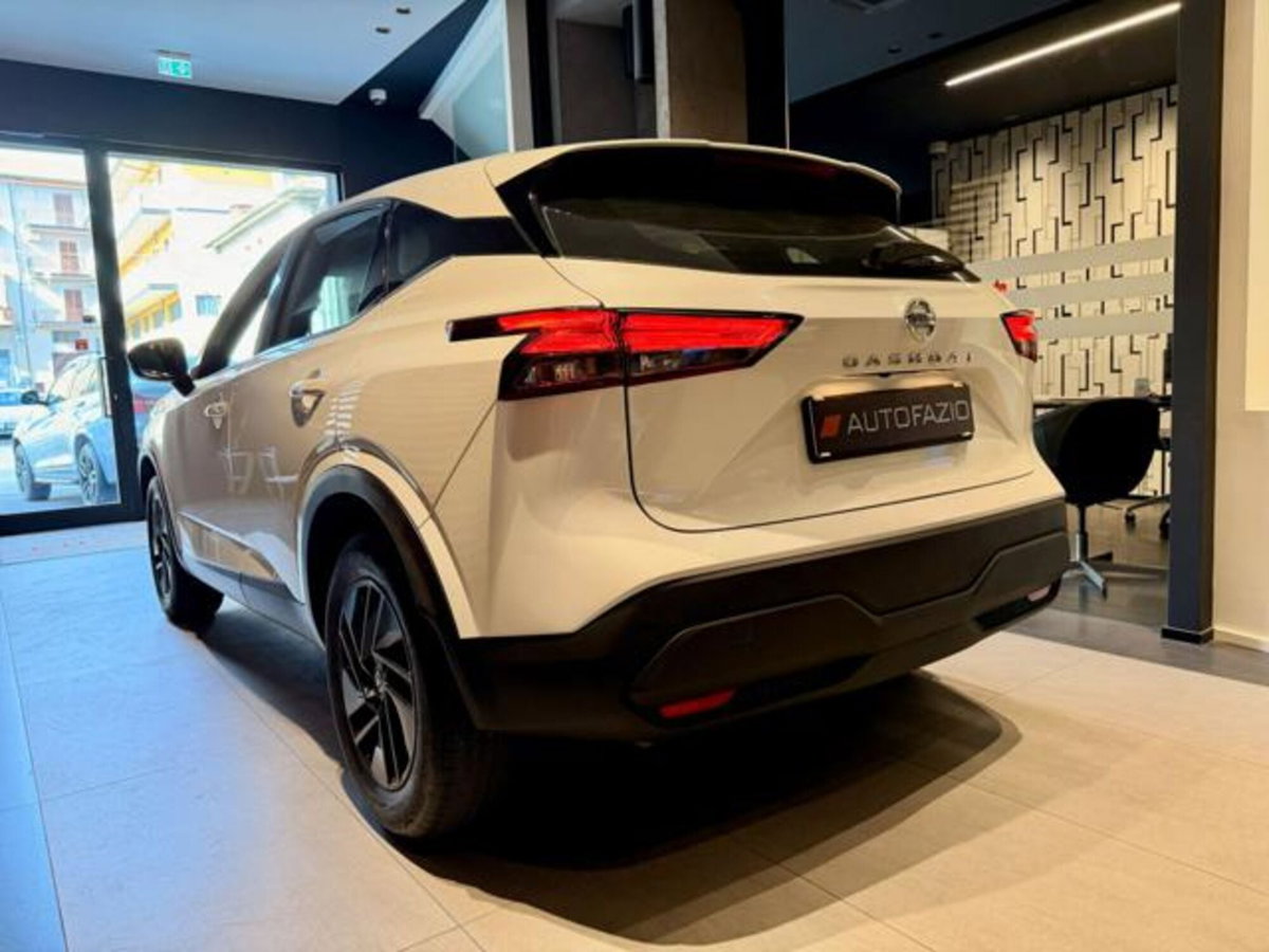Nissan Qashqai MHEV 140 CV N-Style (5)