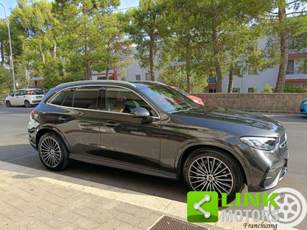 Mercedes-Benz GLC 220 d 4Matic Mild Hybrid AMG Premium Plus (3)