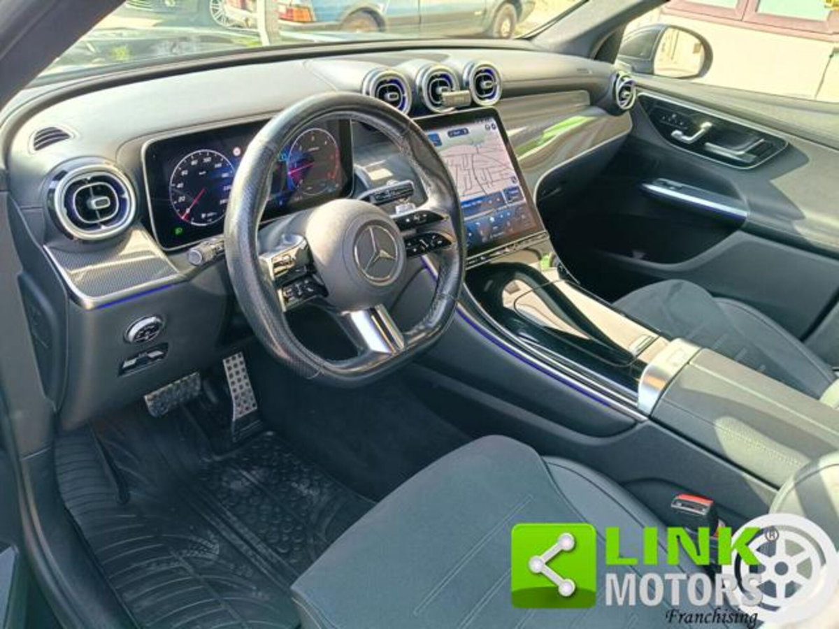 Mercedes-Benz GLC 220 d 4Matic Mild Hybrid AMG Premium Plus (5)