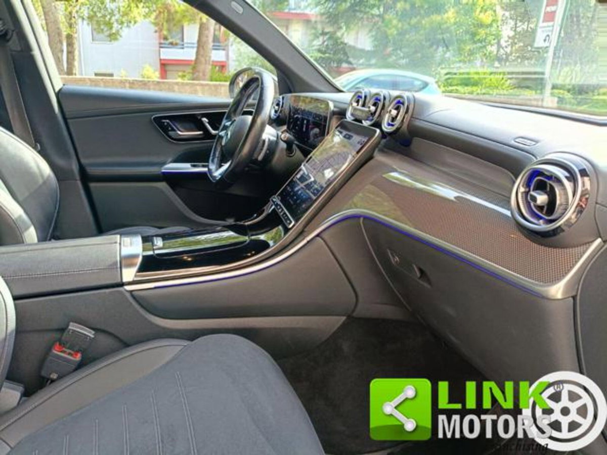 Mercedes-Benz GLC 220 d 4Matic Mild Hybrid AMG Premium Plus (7)
