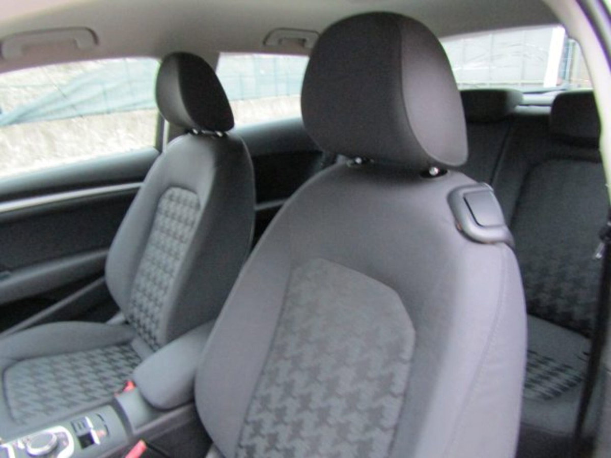Audi A3 1.6 TDI Admired (12)