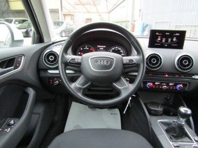 Audi A3 1.6 TDI Admired (16)