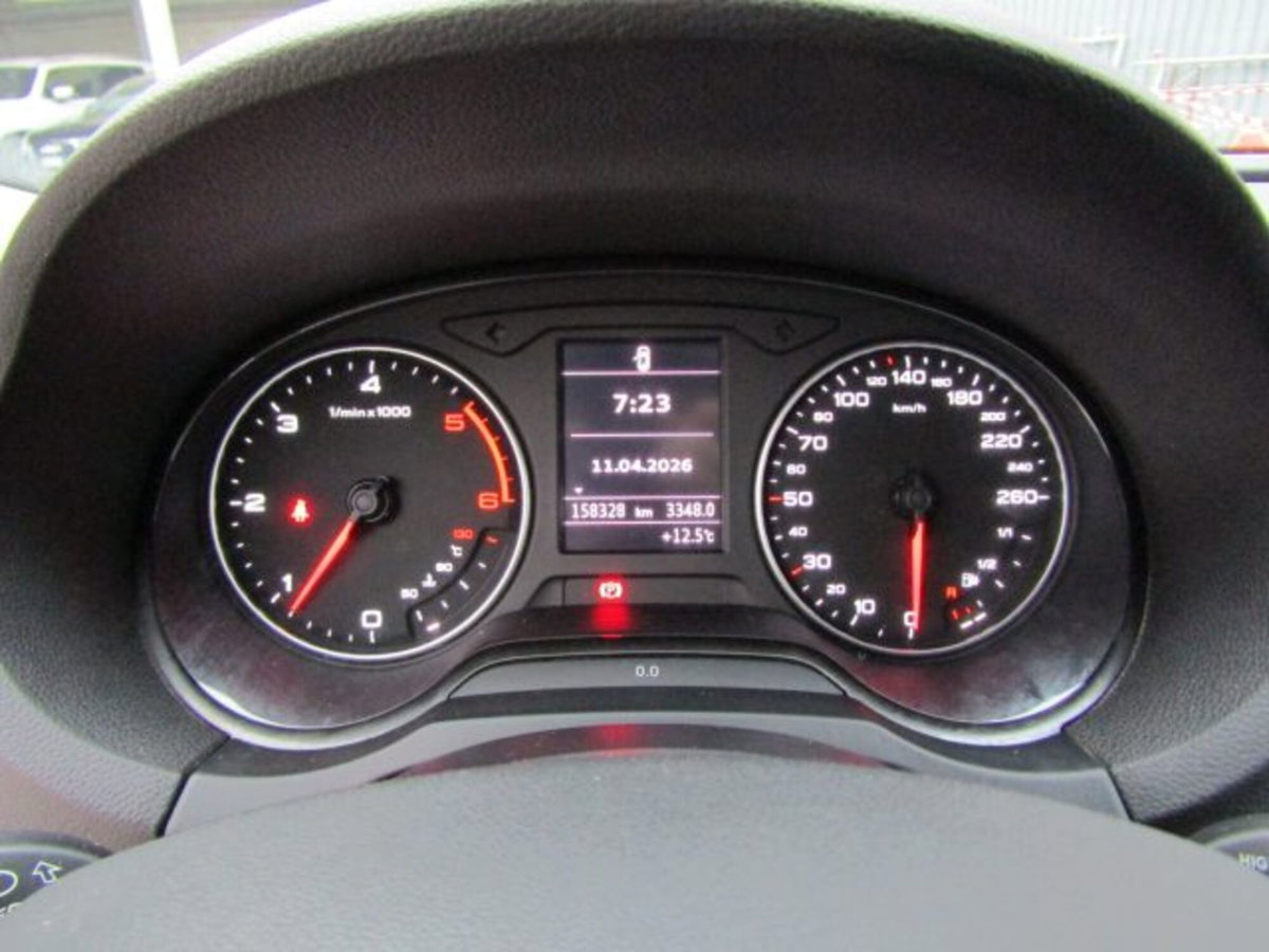 Audi A3 1.6 TDI Admired (19)
