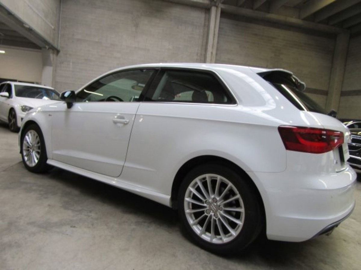 Audi A3 1.6 TDI Admired (6)