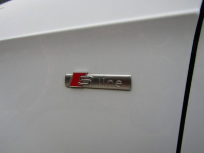Audi A3 1.6 TDI Admired (8)