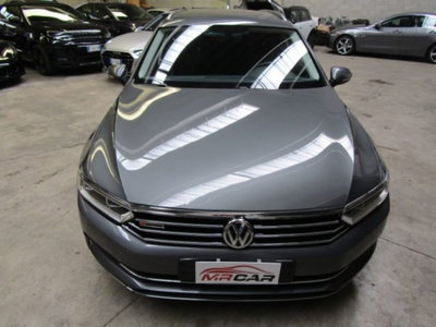Volkswagen Passat Variant 2.0 TDI SCR 190 CV 4MOTION DSG Executive BMT (2)