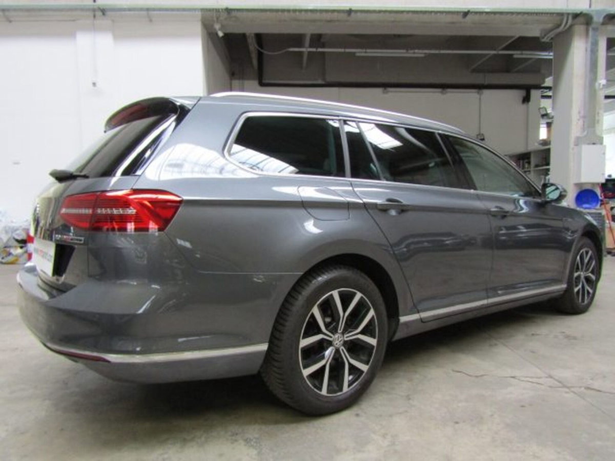Volkswagen Passat Variant 2.0 TDI SCR 190 CV 4MOTION DSG Executive BMT (5)